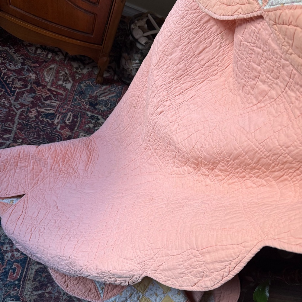 Antique Quilt in Peach and Yellow - Picture 9 of 12